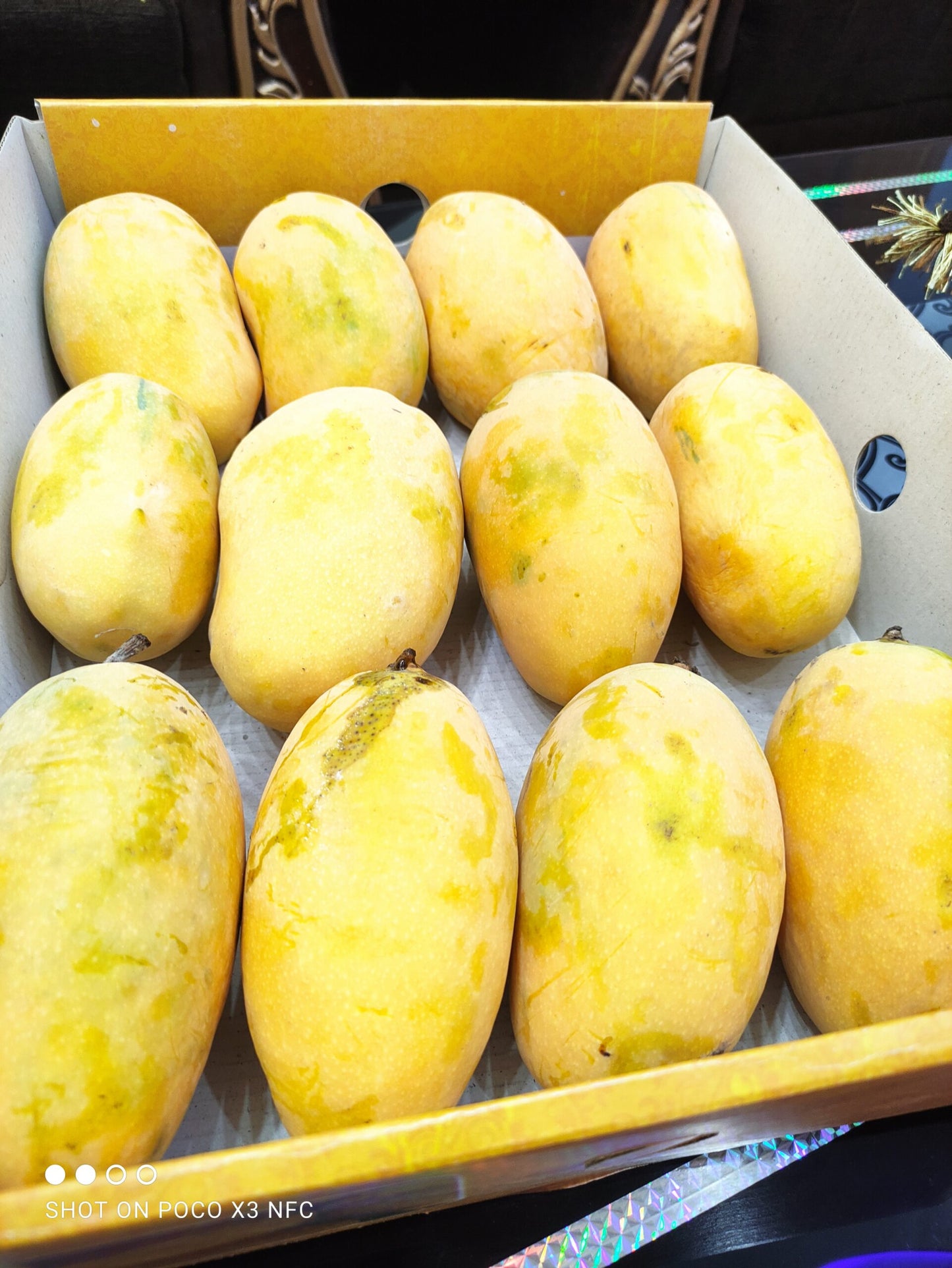 Premium King Chaunsa Mangoes - 6KG Box