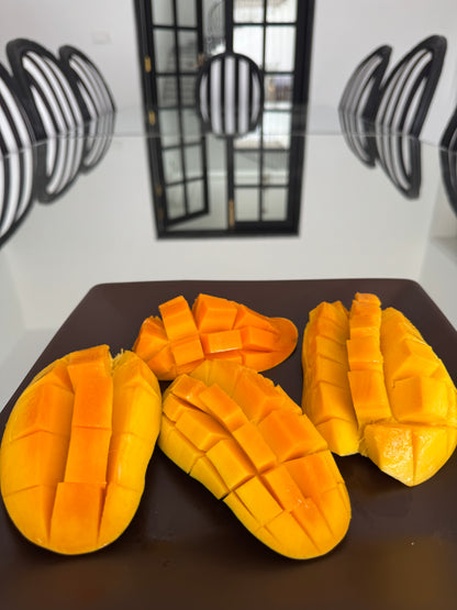 Fresh Sindhri Mango – Handpicked from Sindh - 6KG Box